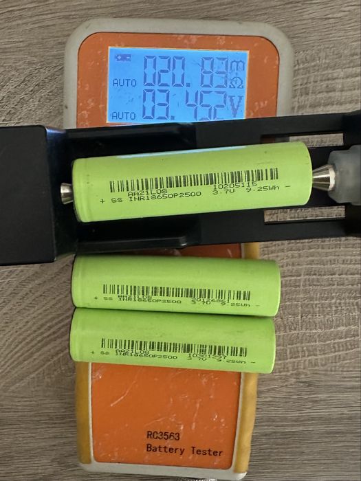 Ogniwa 18650 litowo jonowe 2500mah depakietowane