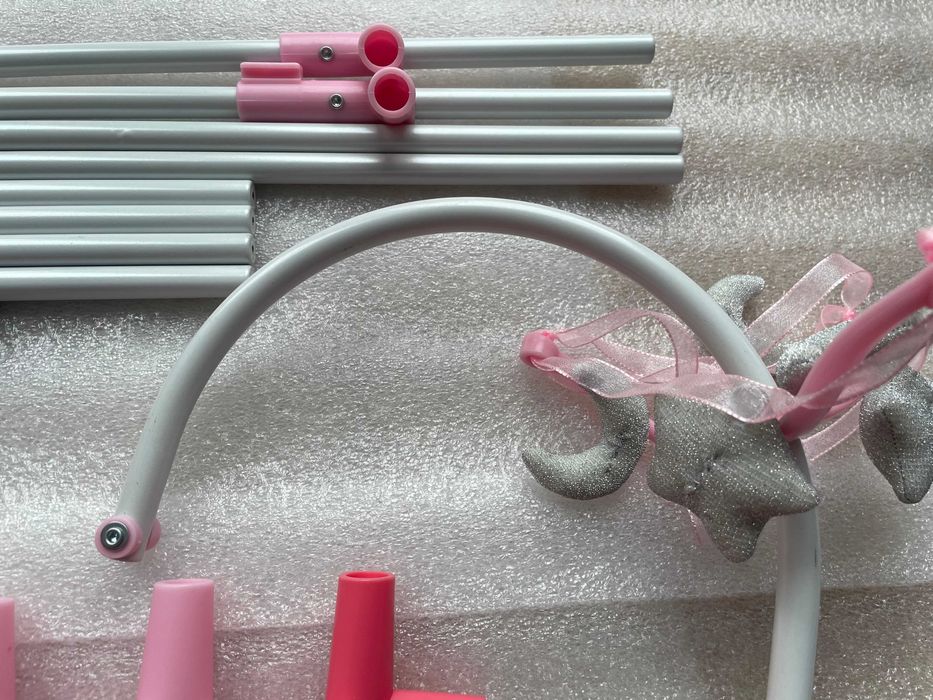 Urocze łóżeczko kojec marki DeCuevas Toys dla lalek do 42 cm–brak elem