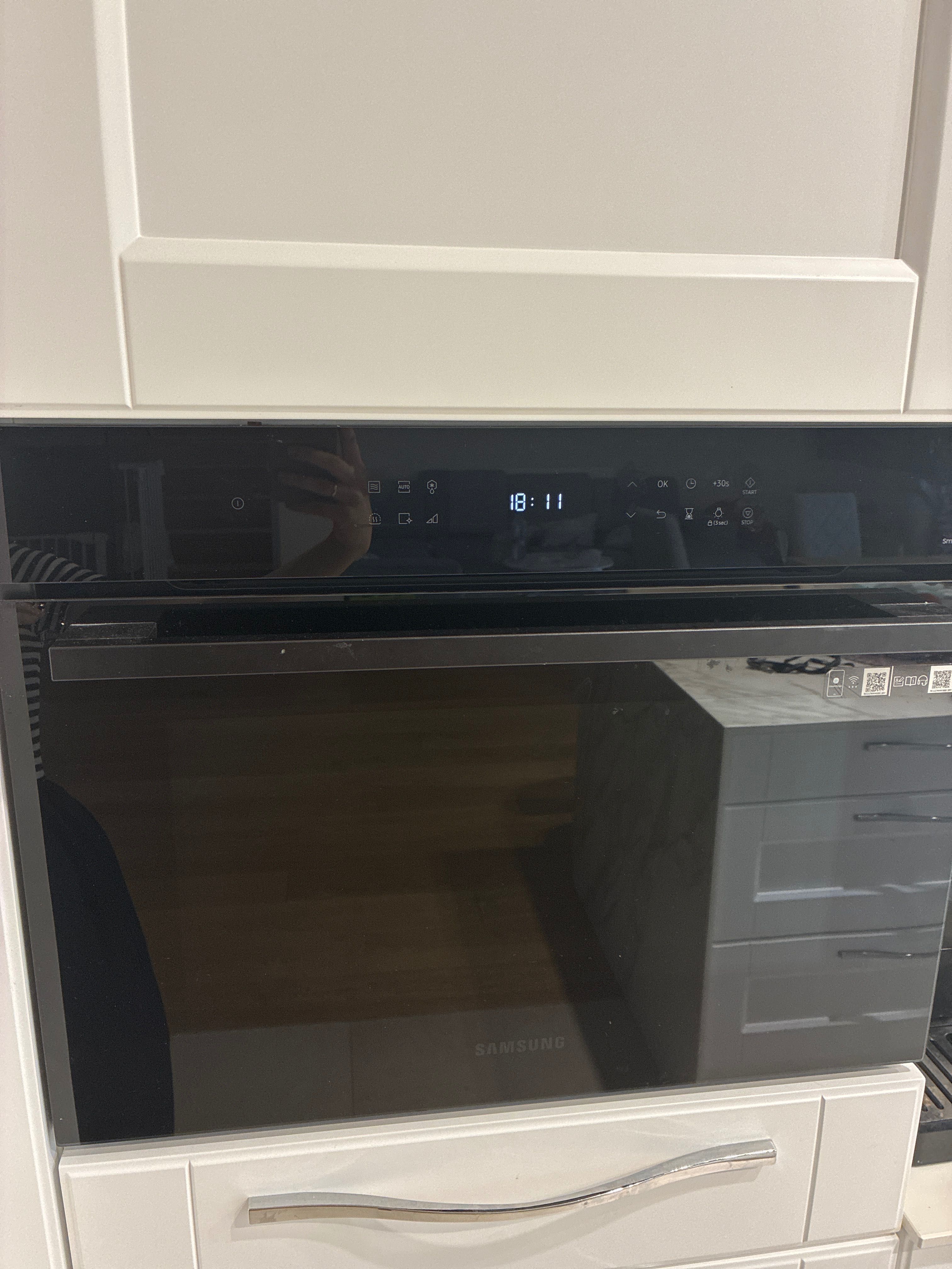 Nowa kuchenka mikrofalowa SAMSUNG
