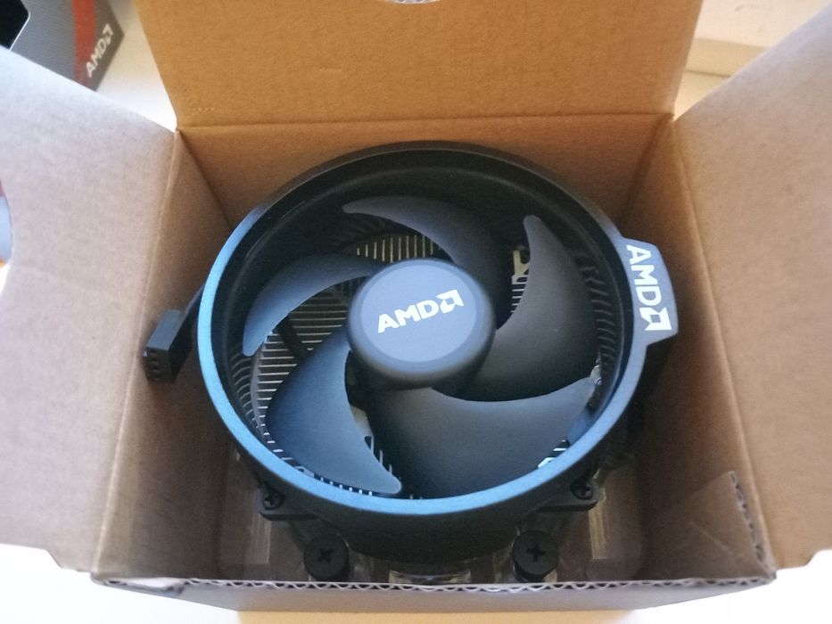 Nowe chłodzenie boxowe AMD