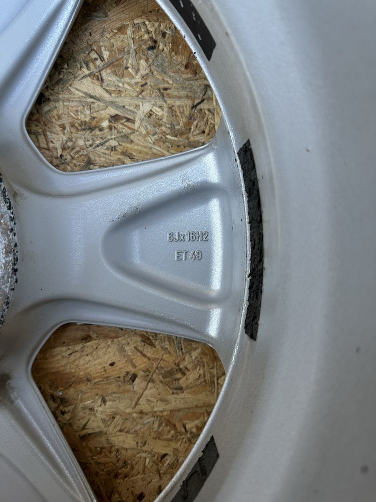 Диски5/110 R16 ET49 ЦО(діа)65.1 Opel титани диски