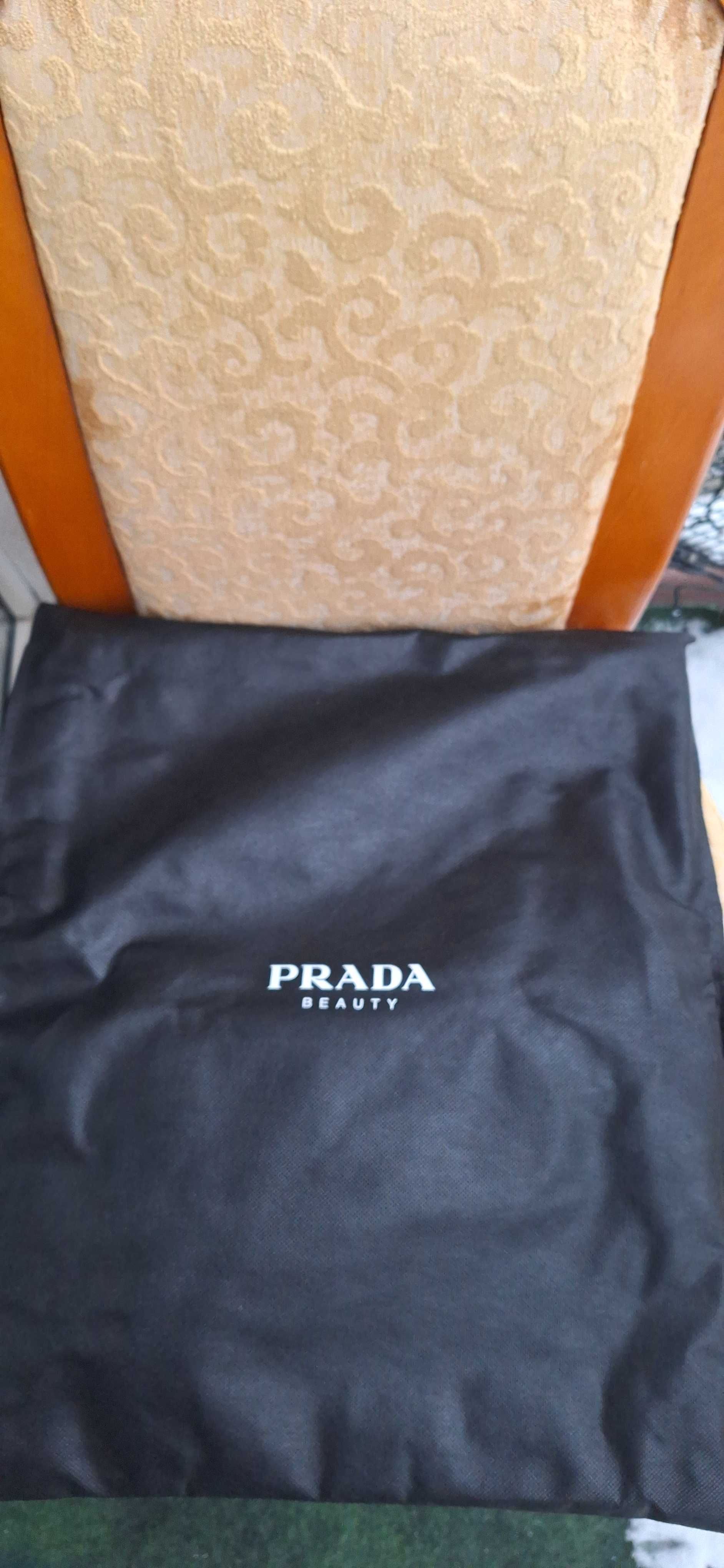 Śliczna torba plecak Prada