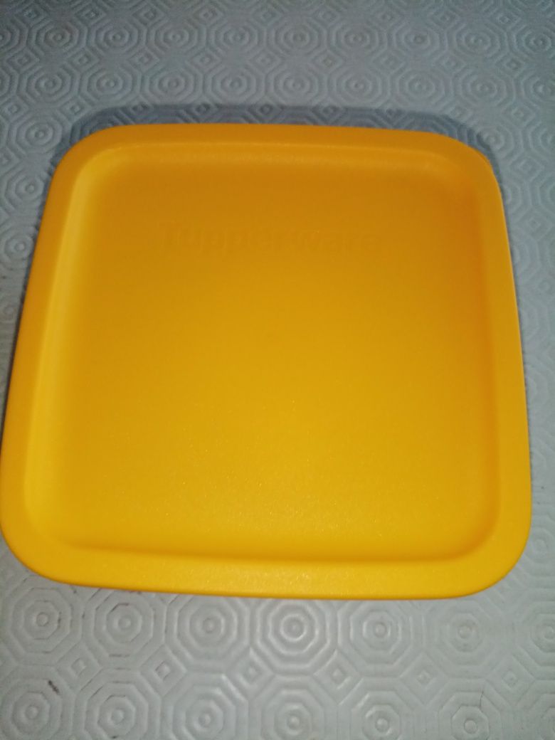 Conjunto tupperware minions
