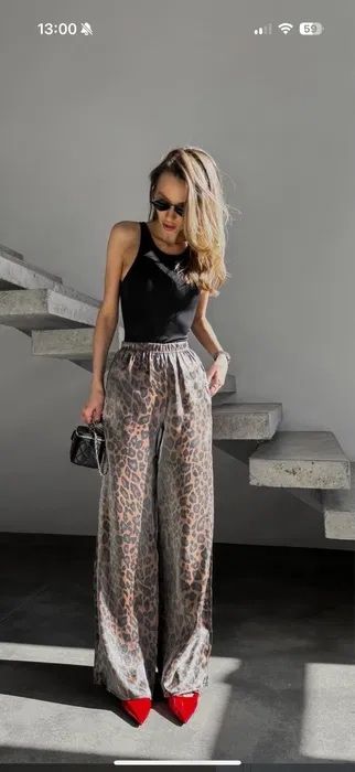 Сатинові леопардові штани палаццо