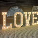 Napis LOVE sprzedam