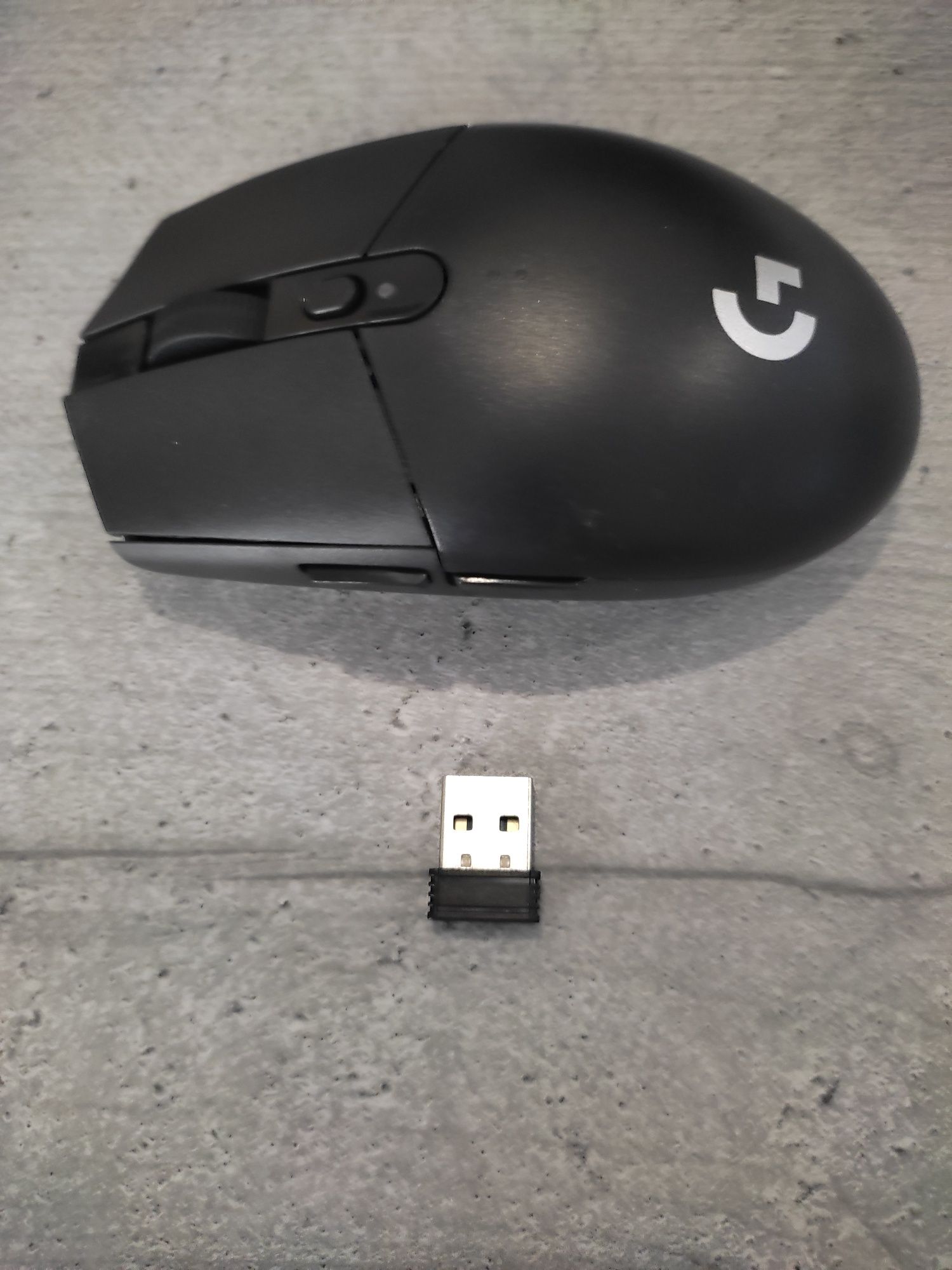 Чорна мишка Logitech G306 безпровідна
