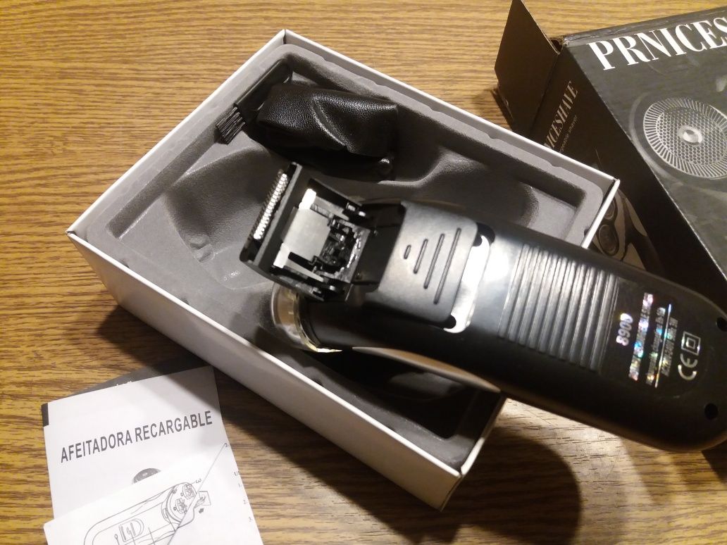 Maszynka do golenia 2w1 prniceshave BSK 8900