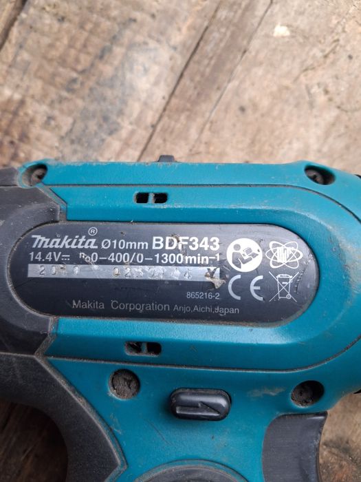 Wkrętarka Makita BDF 343 deWalt