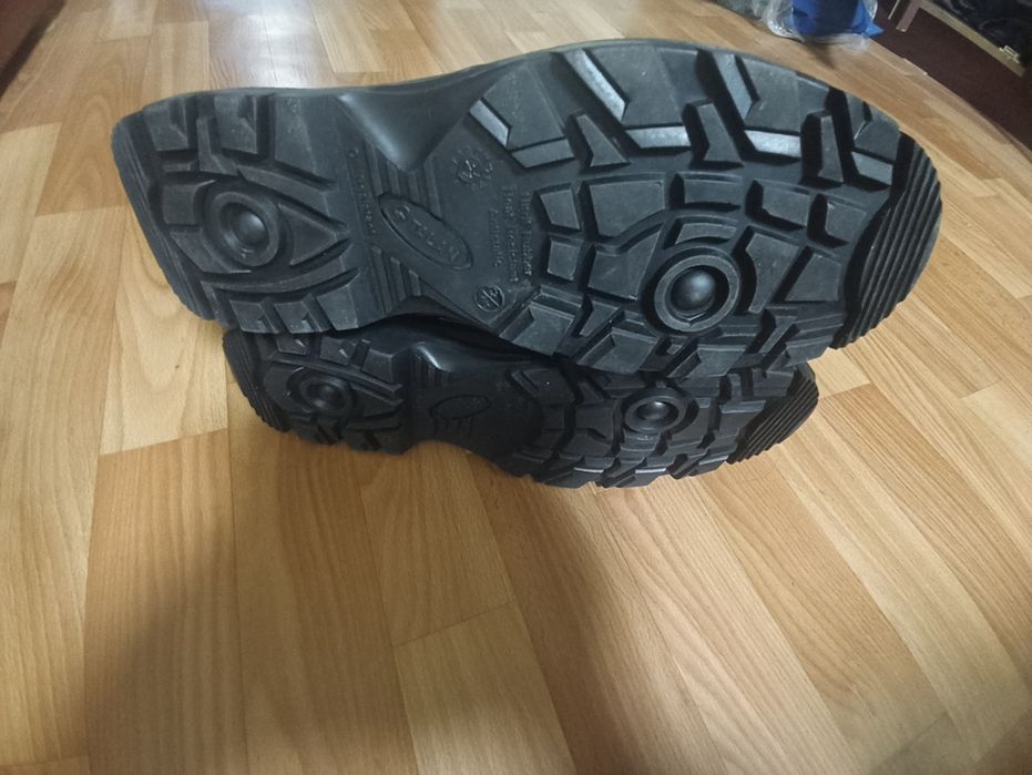 Чоботи робочі зимові на хутрі 42 розмір