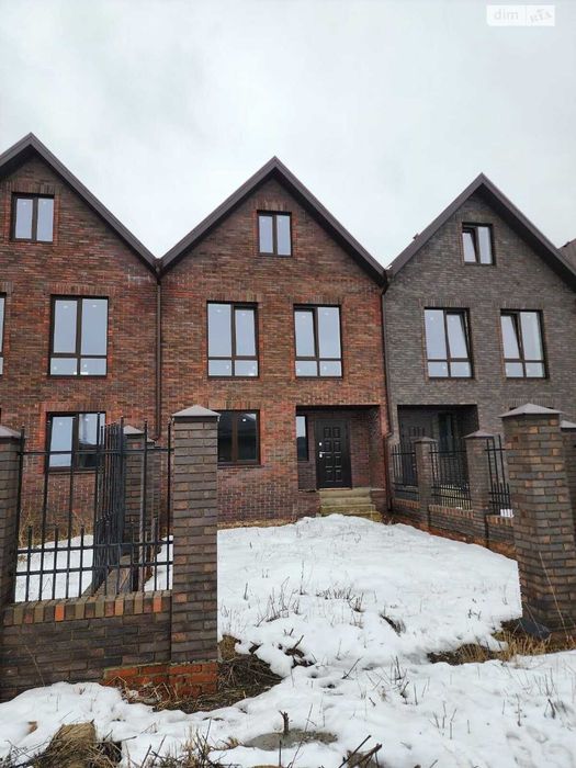 Таунхаус 3 поверхи 154 кв. м, 5 кімнат, 2 сотки, вул. Переможців