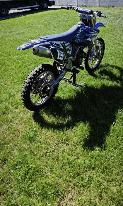 Cross Yamaha YZF250