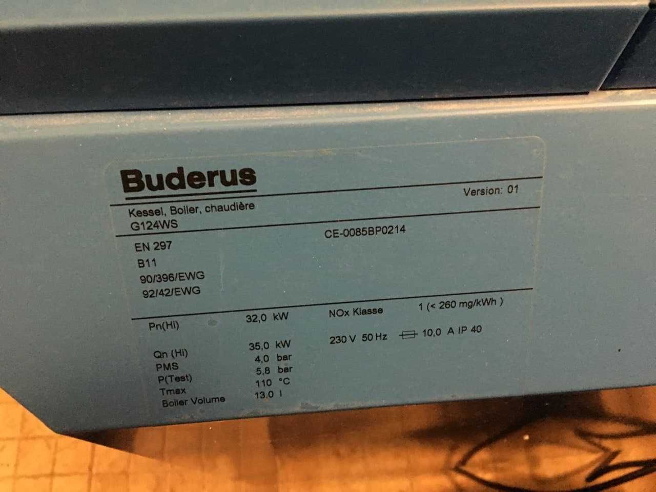 Продам два газ котли  Buderus Logano G234 65 кВт,  G124 35 кВт