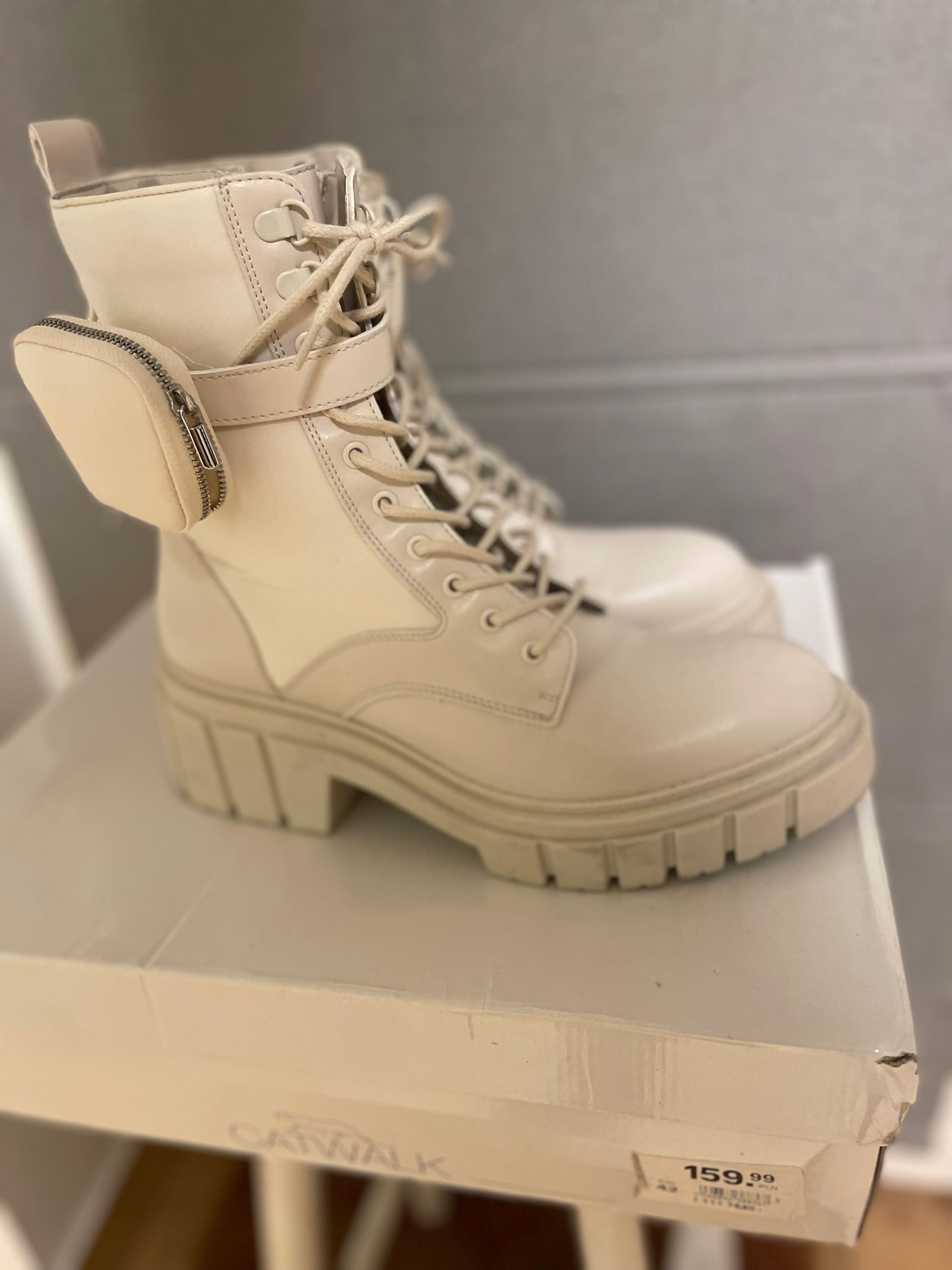 buty catwalk białe rozm. 42