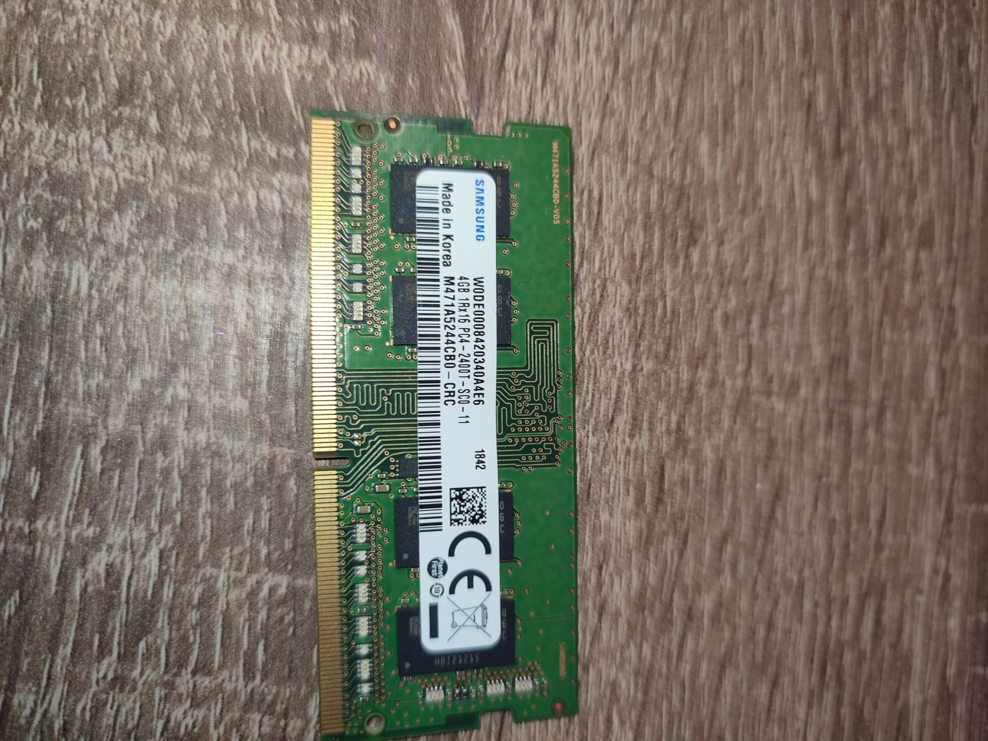 Оперативная память sodimm ddr4-2400 4gb