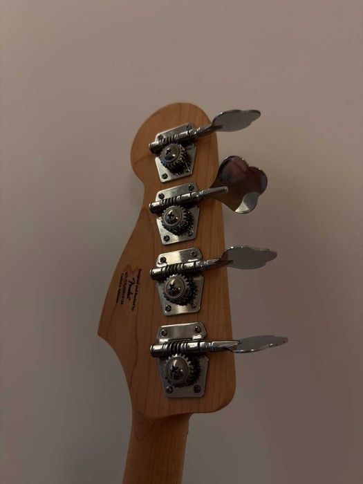 Squier Sonic Precision 2TSB