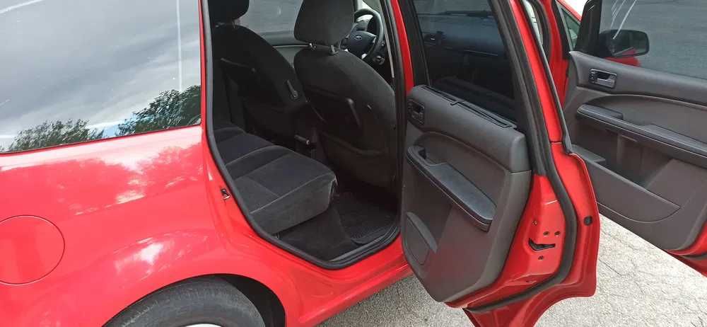 Ford Focus C-MAX 1.6 дизель, комплектація Chia.