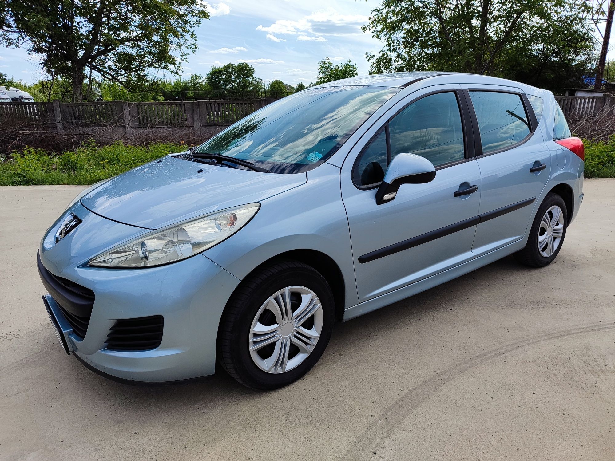 Peugeot 207 benzin 1.4