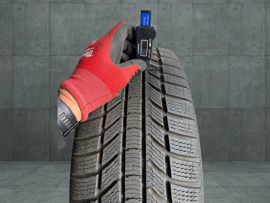 Koła felgi 5x114.3 R20 CMS opony zimowe 235/45R20 Continental TS870P