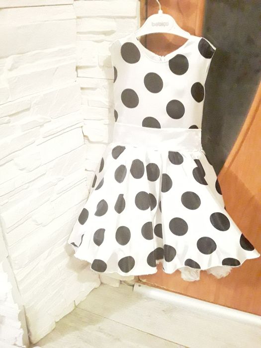 Продам нарядное платье