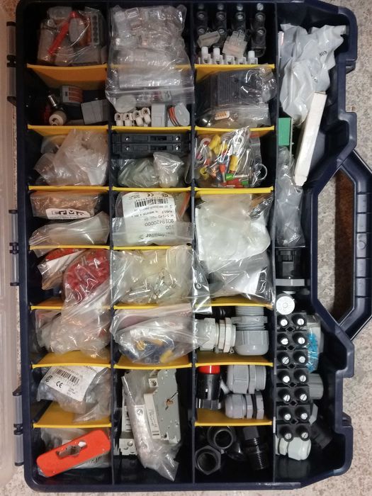 Pasta Material Elétrico Diverso