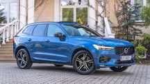 Volvo XC 60 R-DESIGN 2.0 B5 Mild Hybrid AWD Automat 2021 Salon Polska Kamery 360