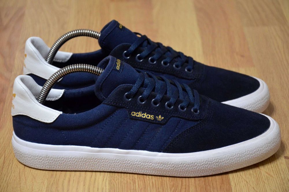 Adidas, оригінал кросівки