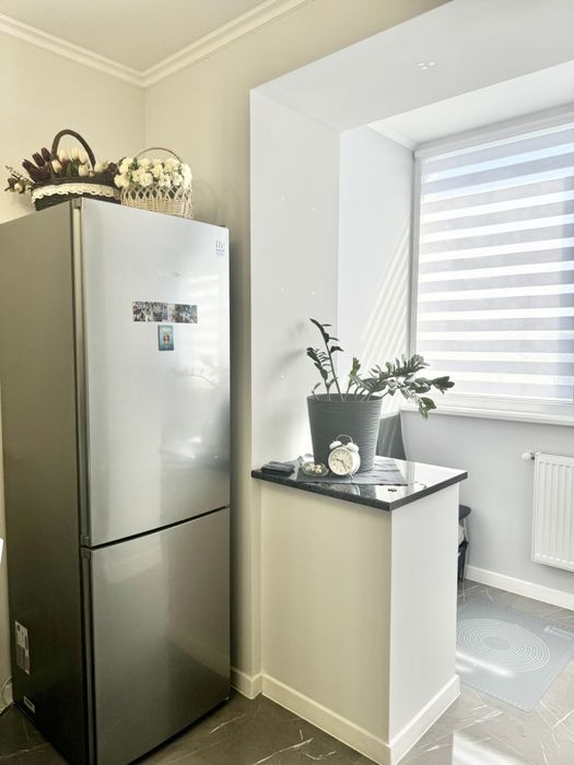 2-х кімнатна квартира з ремонтом по вул. Івасюка, біля ТЦ Велес.