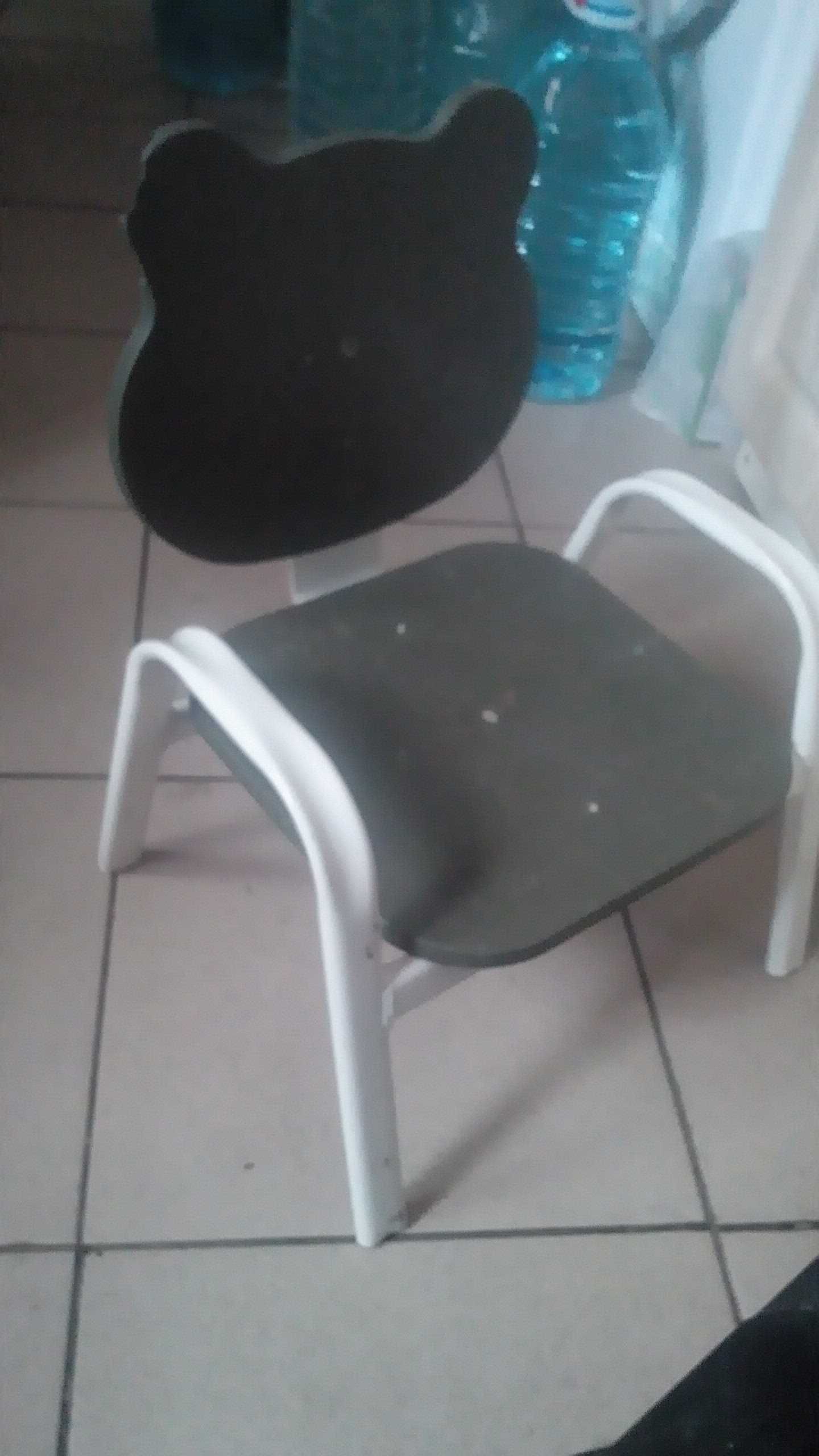 Детский маленький стул