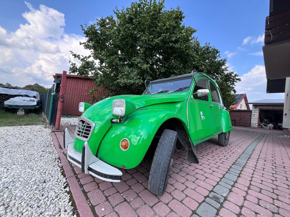 Citroën 2 CV Klasyk ze Szwajcarii