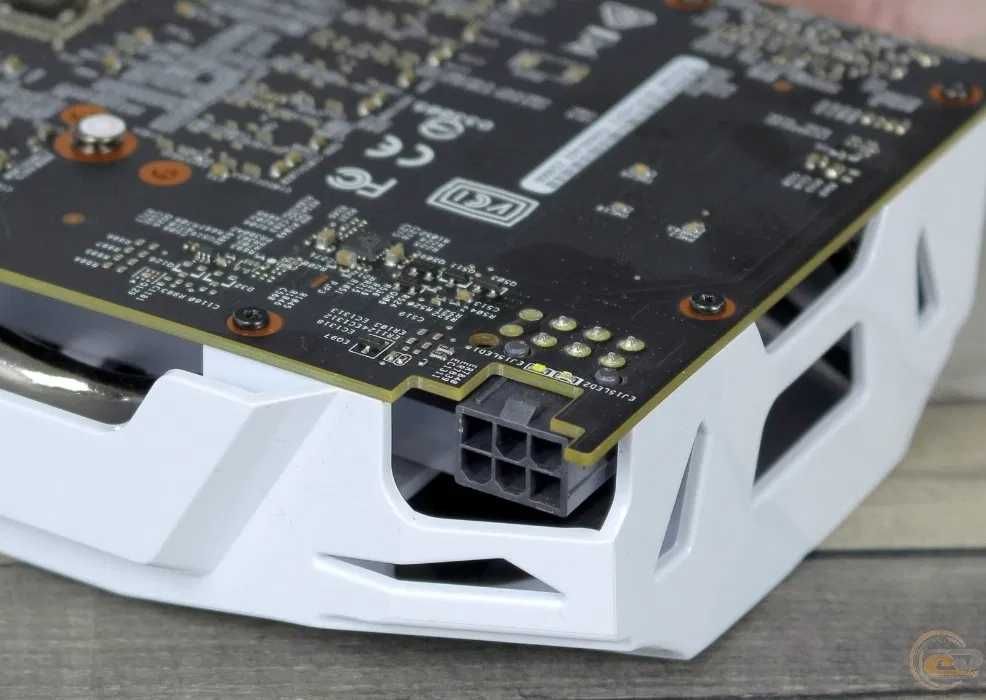 продам відеокарту Asus Geforce Gtx 1060 OC 6Gb Dual