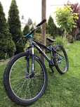 Rower dirt do skakania