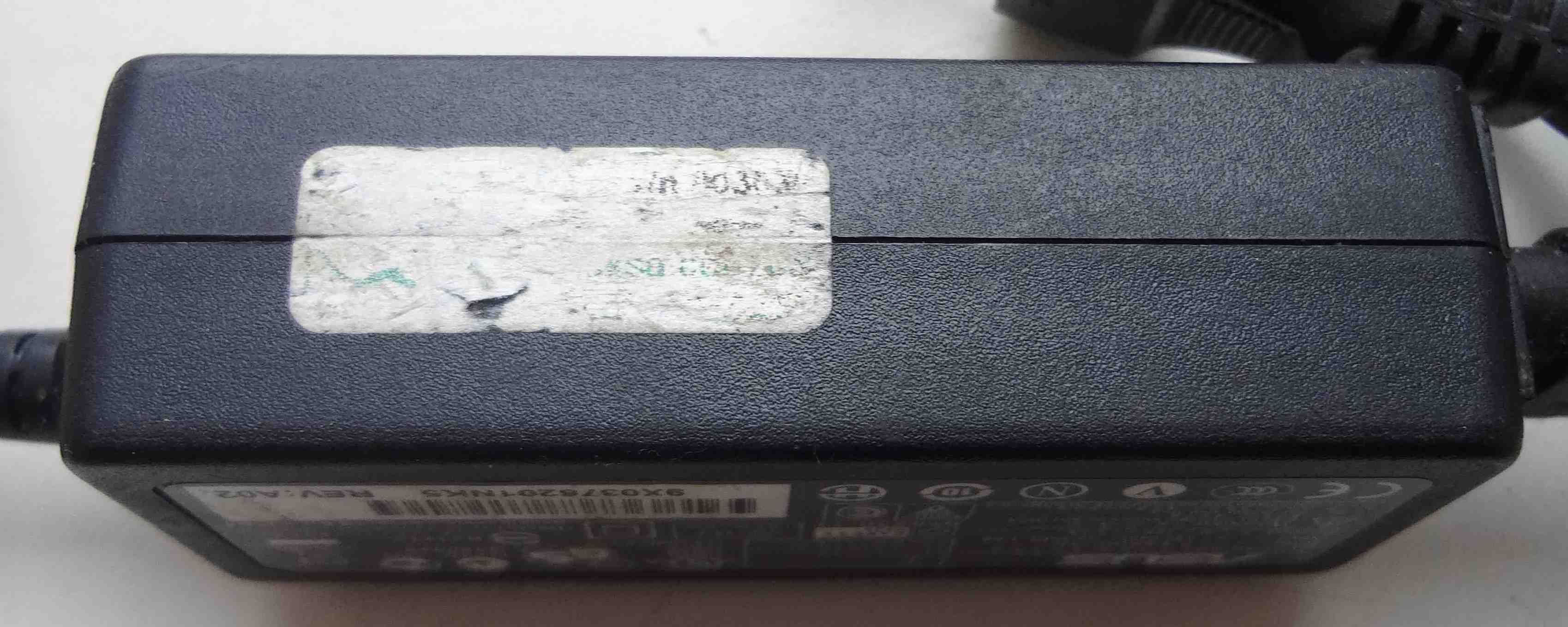 Блок питания Asus 19V 2.1A модель EXA0901XH Сетевая зарядка