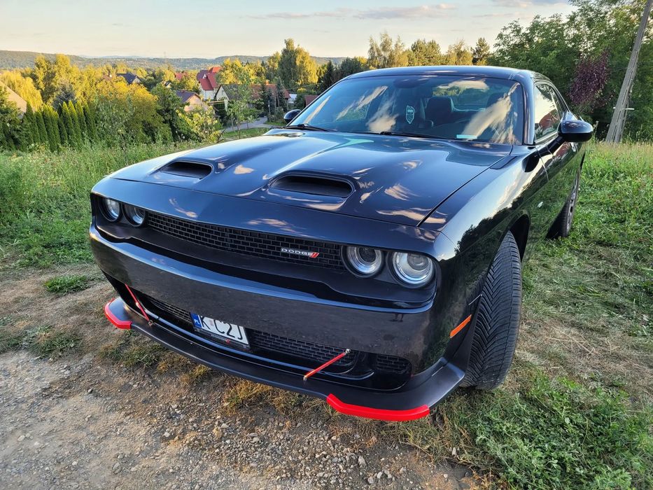 Dodge Challenger Dodge Challenger GT AWD 2017 (modelowo 2018), super stan
