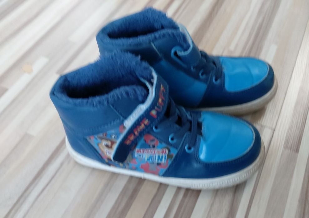 Buty dla chłopca sprzedam
