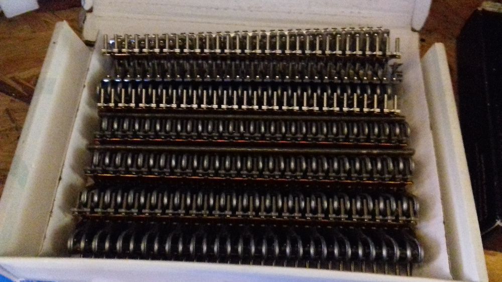 Pas prasy John Deere 178mm struktura rombu Kramp