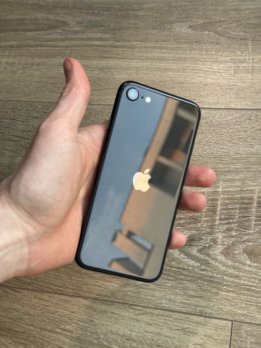 АКБ 100% Гарний Apple iPhone SE 2 128 2020 Black Neverlock