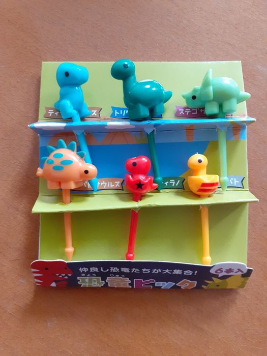 Plastikowe dekoracyjne wykałaczki dla dzieci x 6sztuk