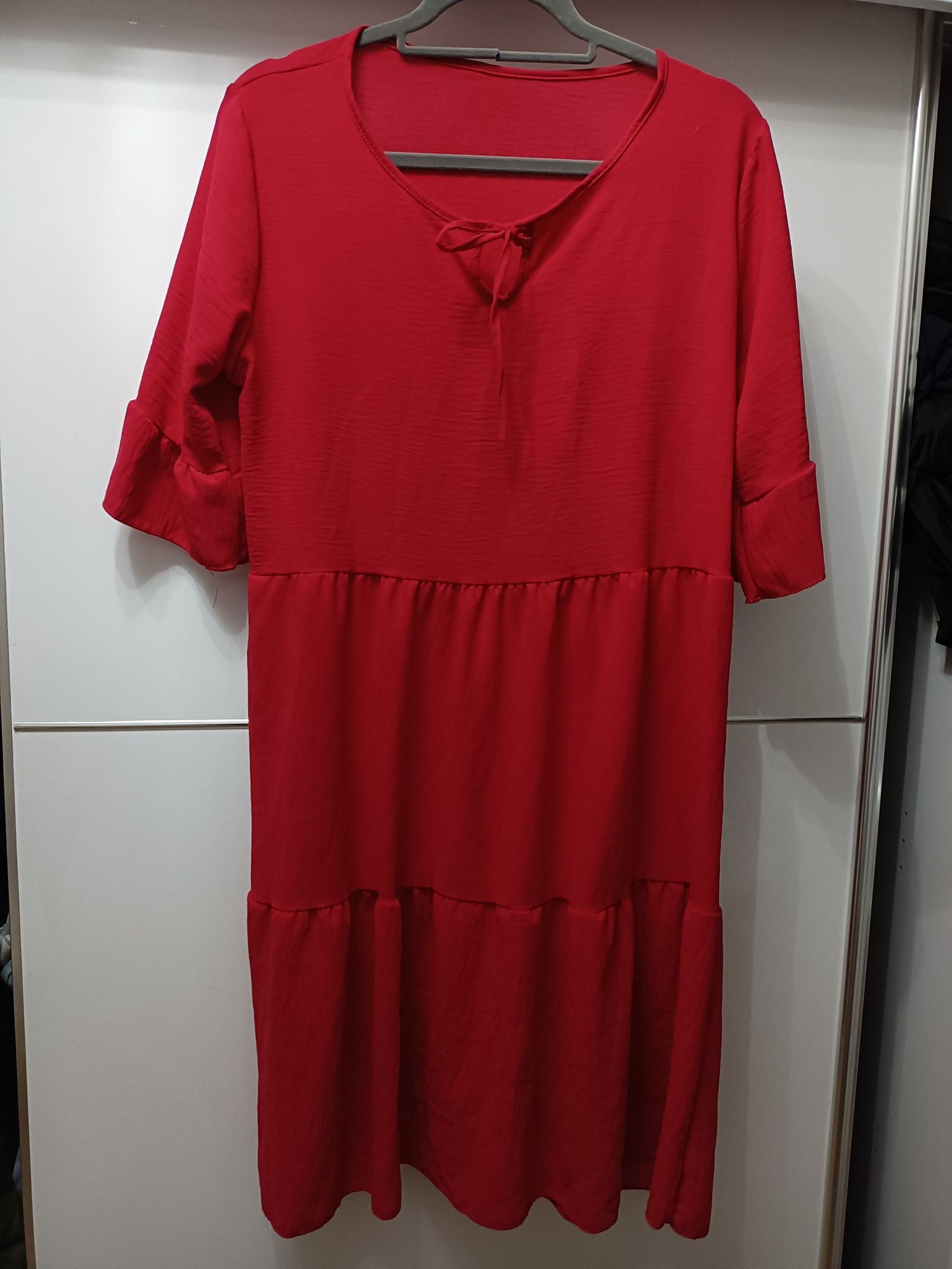 Sukienka XL kolor malinowy
