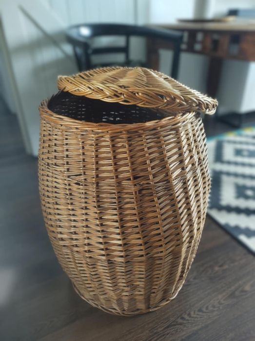 Sprzedam kosz wiklinowy