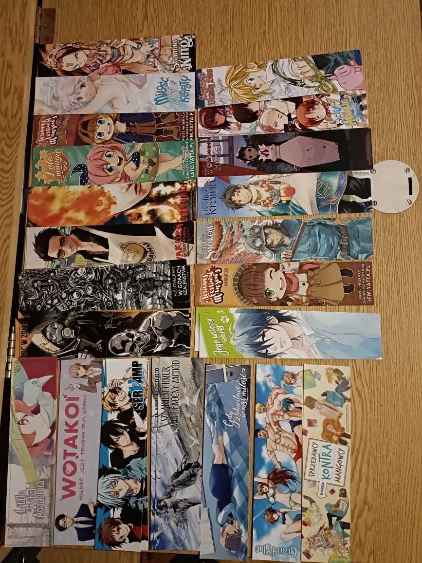 Duży zestaw dodatków manga anime yatta empik pocztówki zakładki japoni