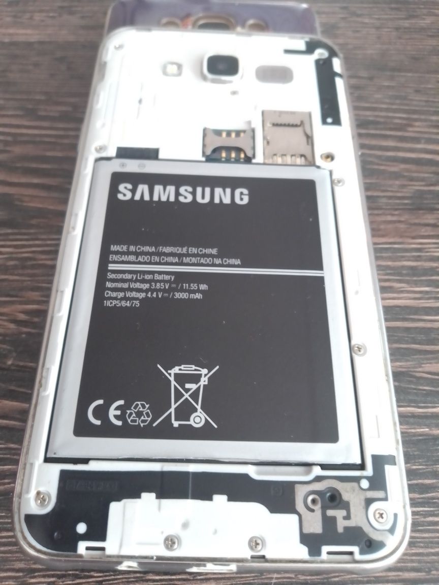 Samsung j7 на запчастини
