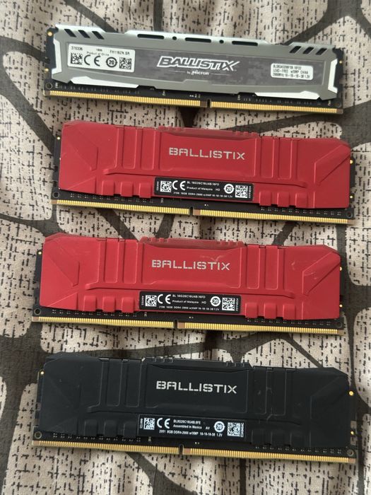 Продам оперативну память 4 планки по 8 gb