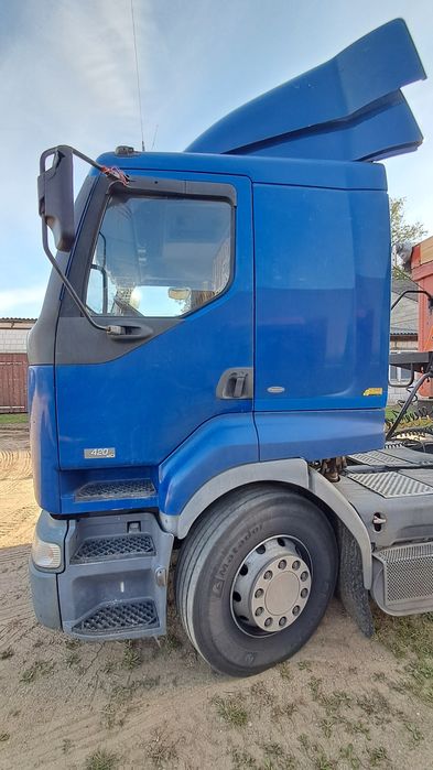 Renault i Mercedes Atego
