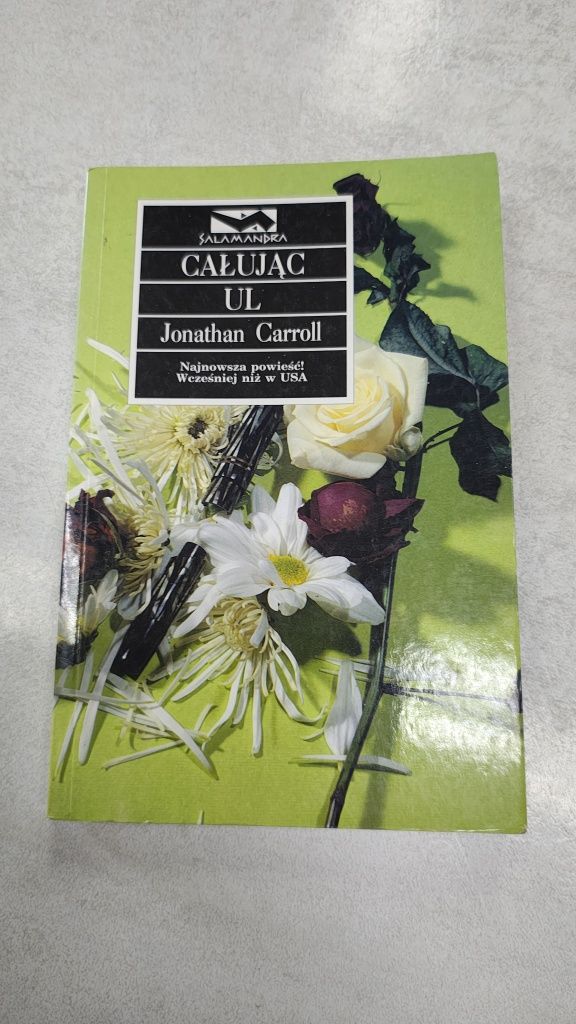 Całując ul. Jonathan Carroll