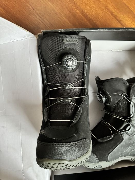 Buty snowboard 35,5