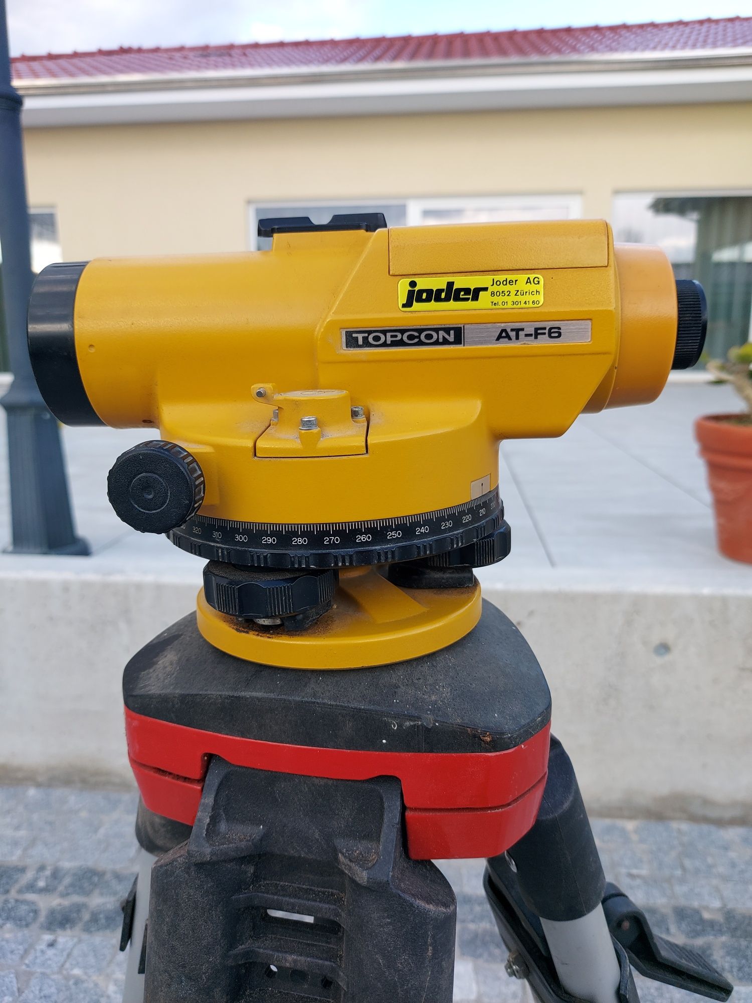 Nivel òptico TopCon