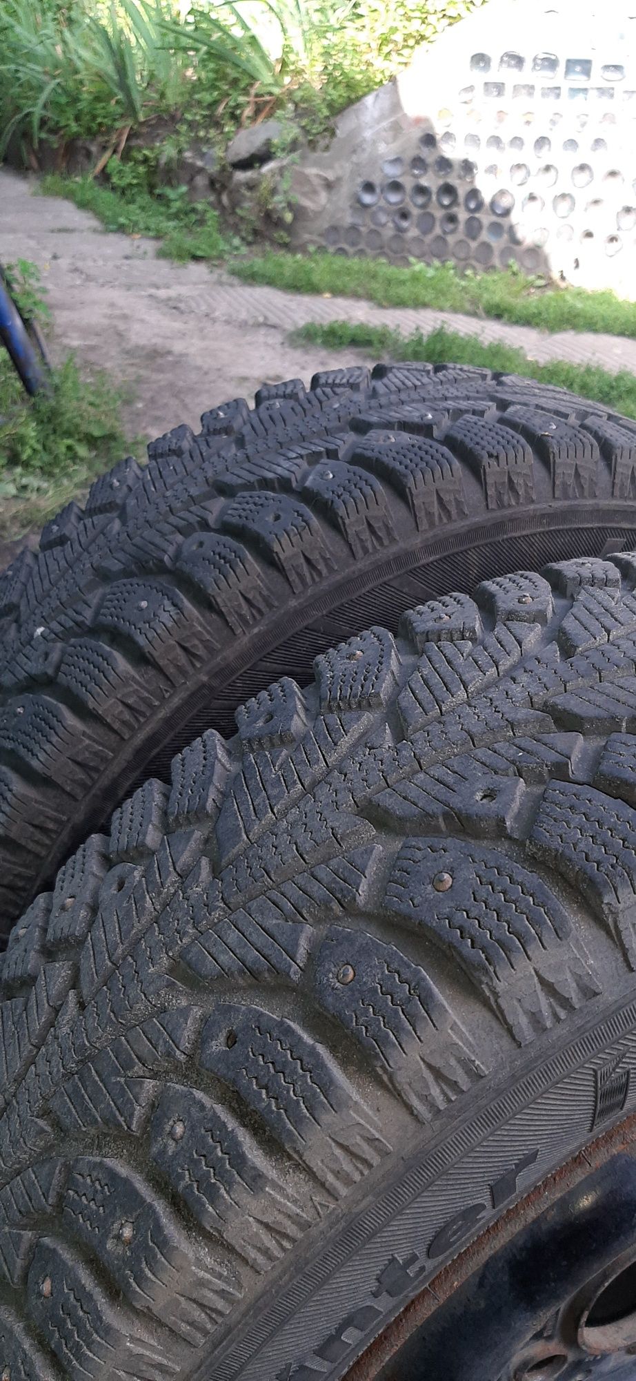 Зимова резина hankook r14 на дисках