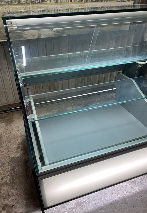 Vitrine neutra expositora