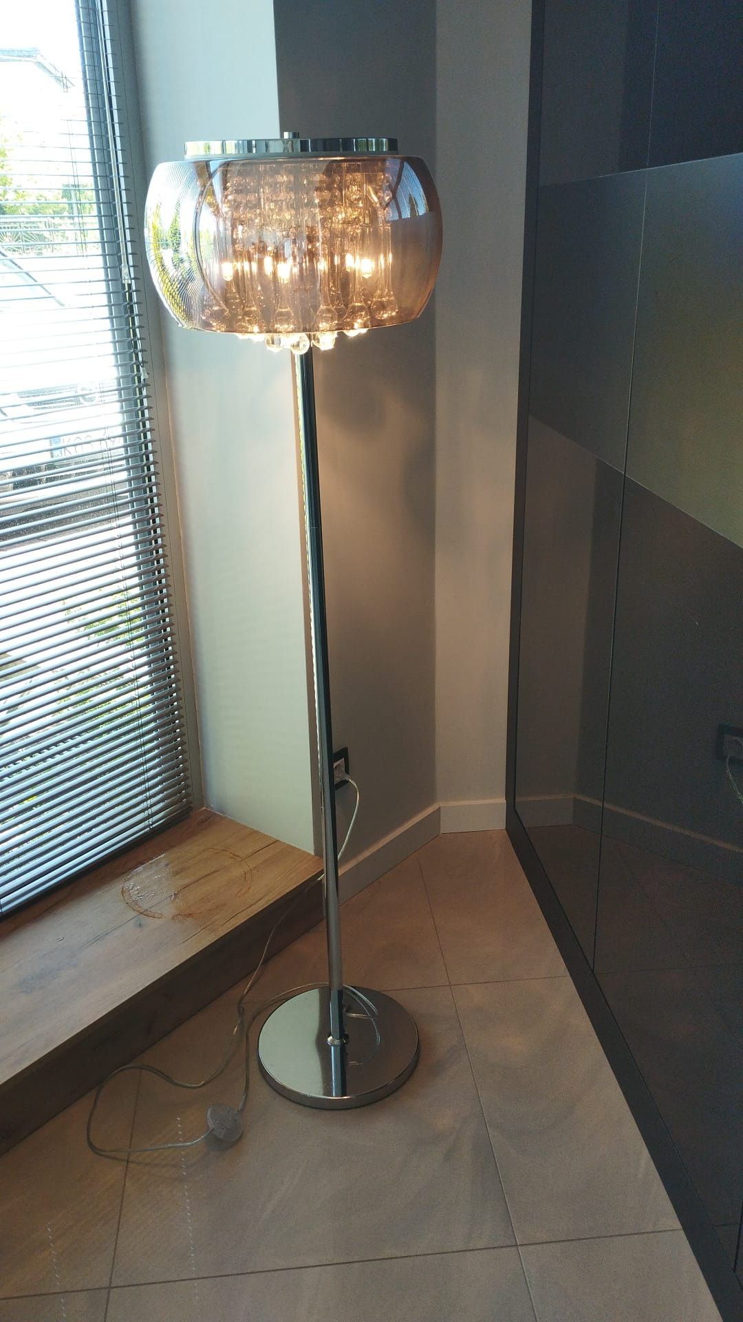 lampa stojąca Crystal