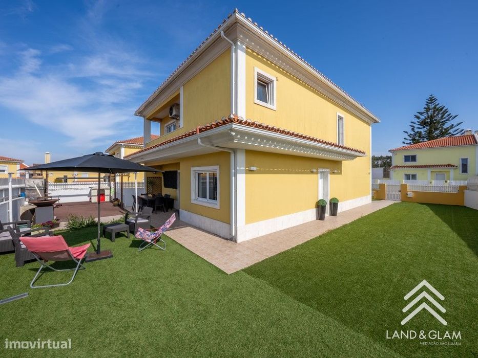 Exclusivo! Moradia T4+1 em Mem Martins